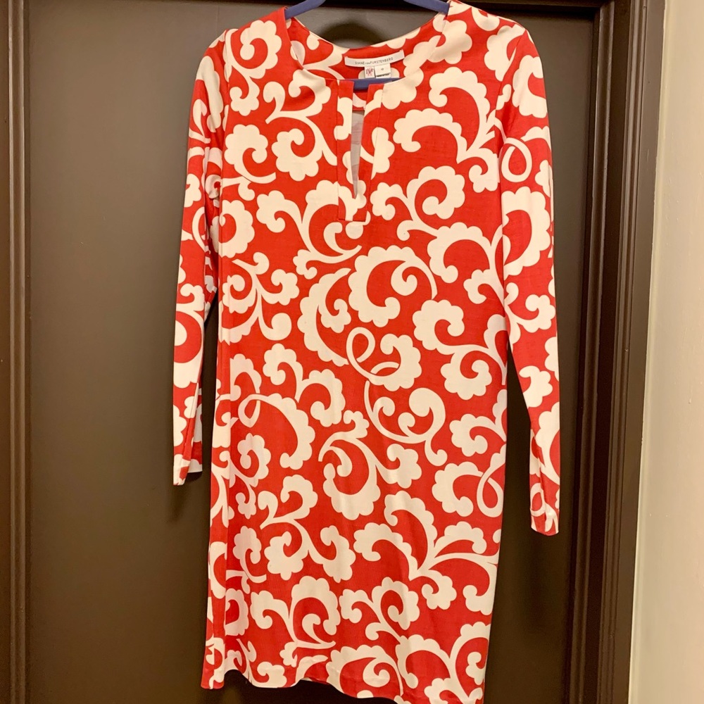 Beautiful DVF shift - size 12